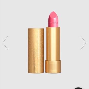 Gucci Satin Long Wear pink Lipstick in Kimberly Rose
